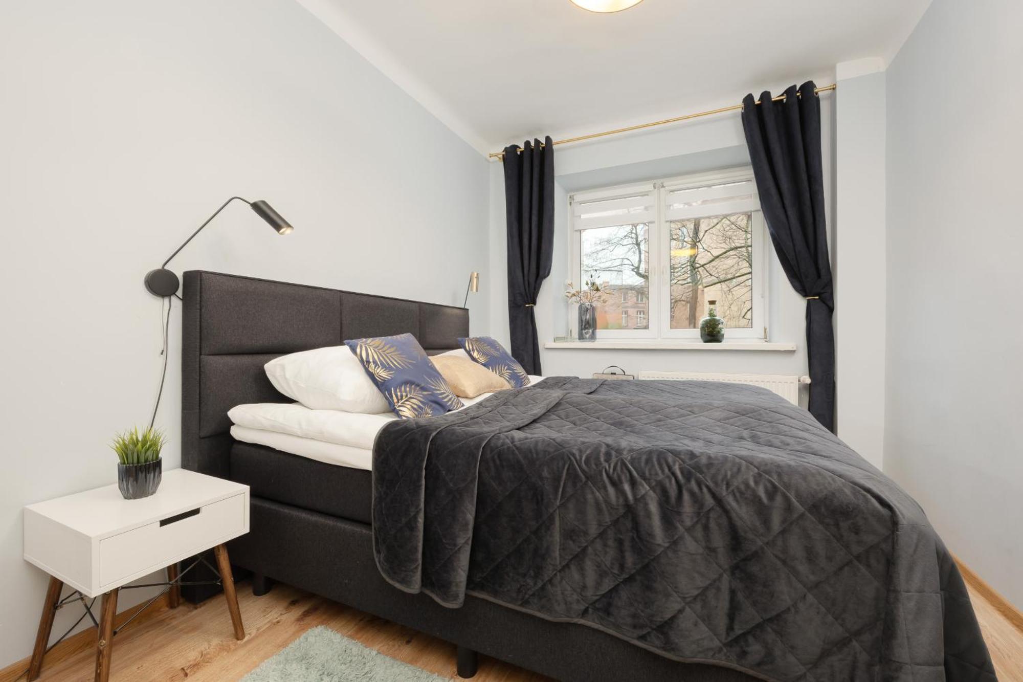 Apartment Family Unique For 4 People In Wola By Renters *